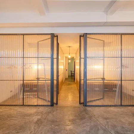 Babel Apartment