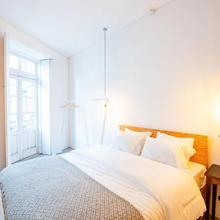 Babel Apartment *