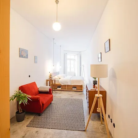 Babel Apartment